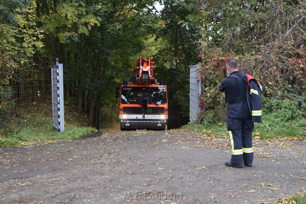 Einsatz BF Koeln PKW im See Koeln Esch P250.JPG - Miklos Laubert